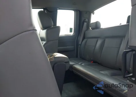 2005 Ford F-150 Stx/Xl/Xlt из США, поврежденный, VIN 1FTRX12W55NB54126